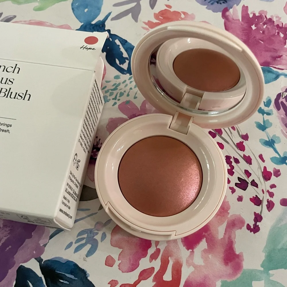 Rare Beauty soft pinch luminous powder blush